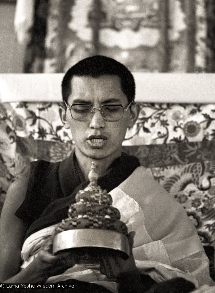 (07763_ng-2.psd) Lama Zopa Rinpoche doing mandala offering during the 9th Meditation Course, Kopan Monastery, Nepal, 1976.