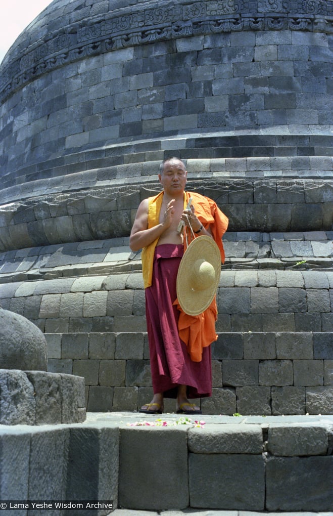 (08155_ng.JPG) Lama Yeshe at Borobodur, Java, 1979.