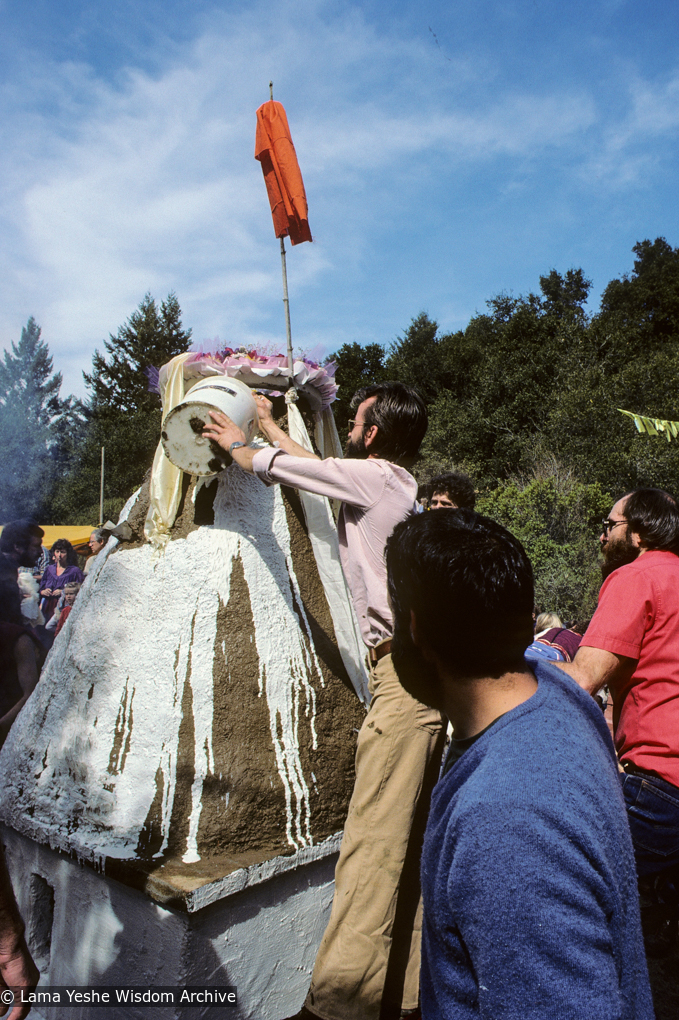 (10062_sl-3.JPG) Painting the cremation stupa of Lama Yeshe, Vajrapani Institute, California, 1984. Ricardo de Aratanha (photographer)