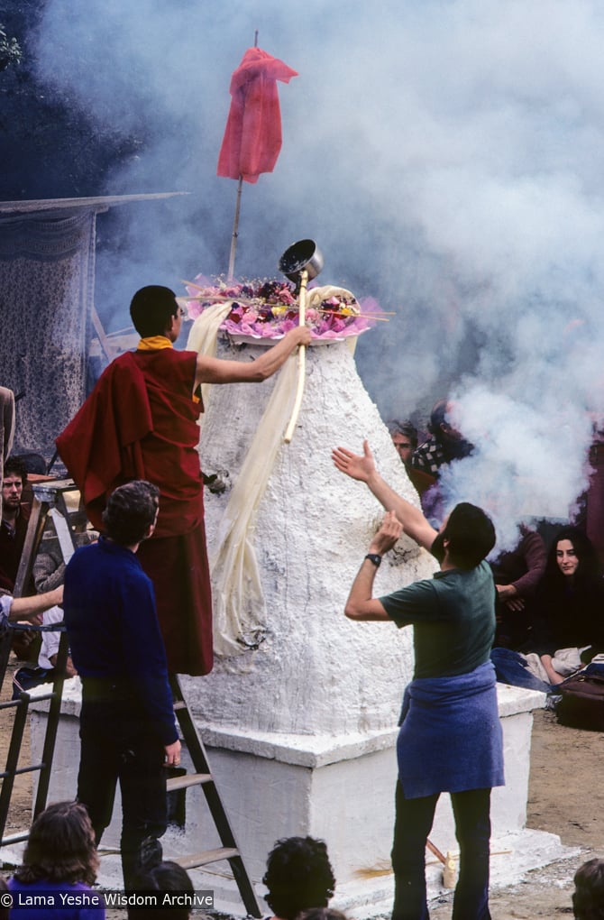 (10093_sl-3.JPG) Tenzin Wangchuk tending the fire, cremation of Lama Yeshe, Vajrapani Institute, California, 1984. Ricardo de Aratanha (photographer)