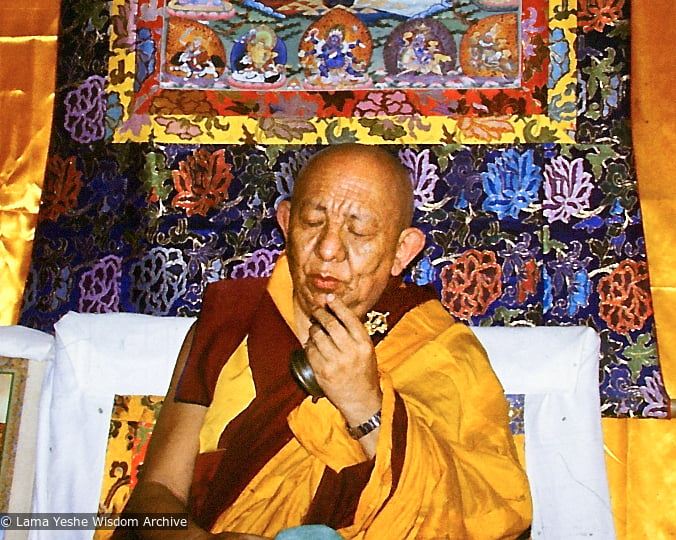 (13819_ud-3.psd) Tsenshab Serkong Rinpoche, Tushita Retreat Centre, Dharamsala, India, 1982. Dieter Kratzer (photographer)