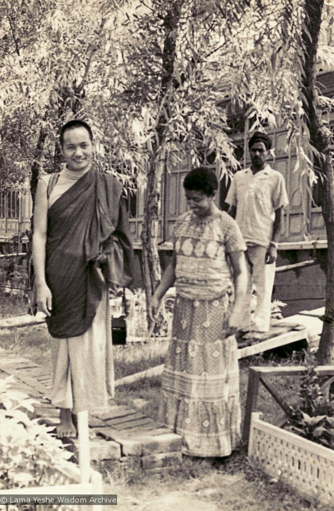 (15063_pr-2.psd) Lama Yeshe with Max Mathews on holiday in Srinagar, Kashmir, 1970. Photo by Domo Geshe Rinpoche who also accompanied them.