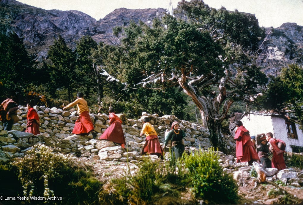 (15868_sl.tif) 1974, Lawudo, Lawudo Retreat Centre, MEC students (Mount Everest Centre), Nepal, Solu Khumbu