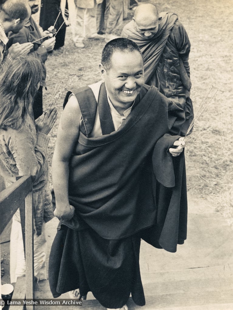 (15923_pr.psd) Lama Yeshe entering the gompa with Somdet Phra Nyanasamvara, abbot of Wat Bovoranives. From the collection of images of Lama Yeshe, Lama Zopa Rinpoche and the Sangha during a month-long course at Chenrezig Institute, Australia, 1975.