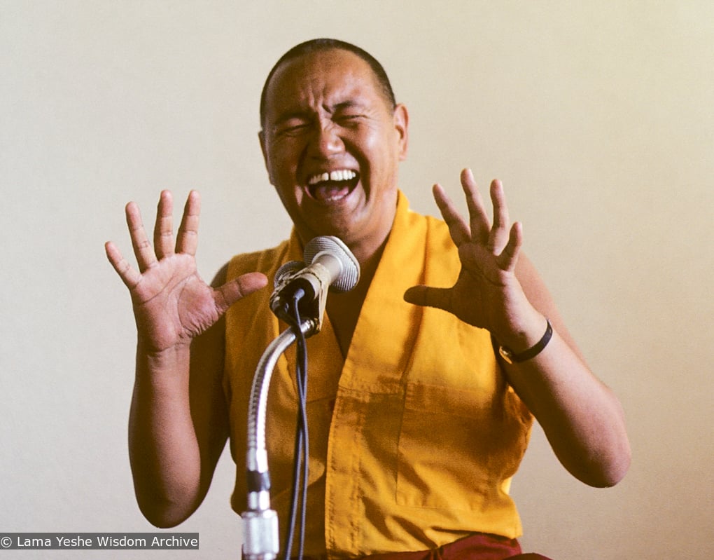 Lama Yeshe teaching in Zurich, Switzerland, 1978. Photo: Ueli Minder.