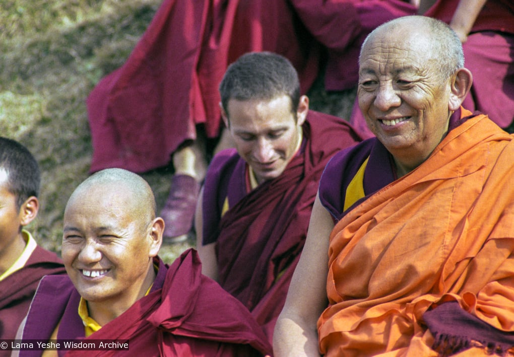 (17479_ng-3.psd) Lama Yeshe, Scott Brusso, and Serkong Rinpoche, Tenth Meditation course, Kopan Monastery, 1977. Jan-Paul Kool (photographer)