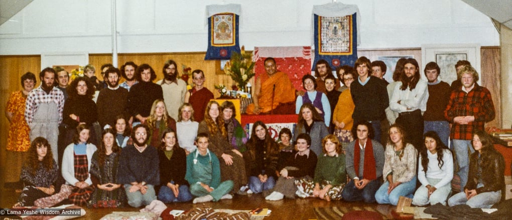 (17521_pr-3.psd) Lama Yeshe teaching a 5 day course on the Nature of Mind, Auckland, June, 1977. Ecie Hursthouse (donor)