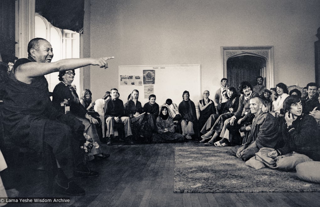 (18451_pr-3.psd) Lama Yeshe teaching summer course at Manjushri Institute, England, 1979. Brian Beresford (photographer)