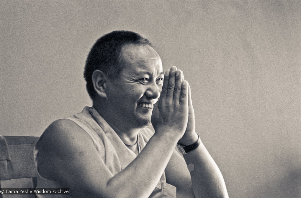 Lama Yeshe teaching at University of California’s Oakes College on the Santa Cruz campus, 1978. Photo by Jon Landaw.