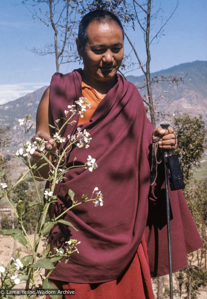 (39467_sl-3.jpg) Lama Yeshe, Kopan Monastery, Nepal, 1978.