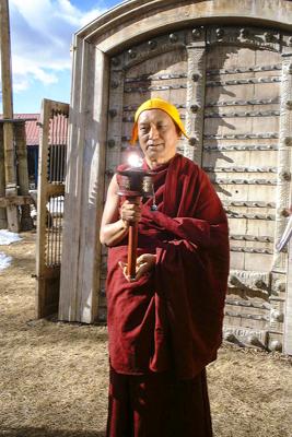 Click to view in our Image Gallery Lama Zopa Rinpoche in Taos, New Mexico, 1999. Photo: Lenny Foster.