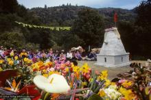 (10068_sl.JPG) Cremation of Lama Yeshe at Vajrapani Institute, California in March of 1984. Photo by Ricardo de Aratanha.