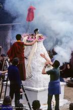 (10093_sl-3.JPG) Tenzin Wangchuk tending the fire, cremation of Lama Yeshe, Vajrapani Institute, California, 1984. Ricardo de Aratanha (photographer)