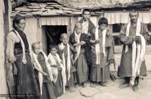 (15150_ng.psd) Lama Zopa Rinpoche posing with the first five novice monks admitted to the Mount Everest Center for Buddhist Studies (MEC), the school founded at Lawudo Retreat Centre, Nepal, 1972.