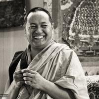  Lama Yeshe teaching at Yucca Valley, California, March 1977. Photo: Carol Royce-Wilder