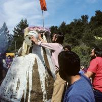 Click to view in our Image Gallery (10062_sl-3.JPG) Painting the cremation stupa of Lama Yeshe, Vajrapani Institute, California, 1984. Ricardo de Aratanha (photographer)