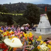 Click to view in our Image Gallery (10068_sl.JPG) Cremation of Lama Yeshe at Vajrapani Institute, California in March of 1984. Photo by Ricardo de Aratanha.