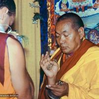 (13827_ud-3.jpg) Lama Yeshe beginning Guhyasamaja group retreat, Tushita Meditation Centre, Dharamsala, India, 1982. Dieter Kratzer (photographer)