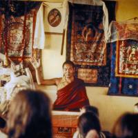 (15195_pr.psd) Lama Yeshe teaching, Fourth Meditation Course, Kopan Monastery, Nepal, 1973. Photo by Lynda Millspaugh.