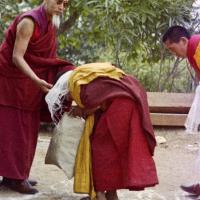 (15472_ng-3.psd) In April of 1974, H. H. Zong Rinpoche, a senior lama and teacher for Lama Yeshe, visited Kopan Monastery, Nepal, in time to give teachings during the last week of the Sixth Meditation Course. Lama Yeshe bowing, Lama Zopa Rinpoche is on the far right.