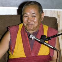 (17116_ng.TIF) Lama Yeshe was invited to Sweden for one week in September 1983. Here at Etnografiska Museet in Stockholm he gave a public teaching on Death, Intermediate State and Rebirth. Photos by Holger Hjorth.