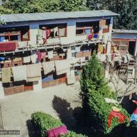 (18001_pr-3.jpg) Norbulingka, Kopan Monastery, 1978. Norbulingka was a large sprawling dormitory building where the Mount Everest Centre monks lived, three or four to a room, had their classrooms, and where a few Injis were also occasionally accommodated.