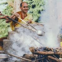 (18118_pr-3.jpg) International Mahayana Institute fire puja after Guhyasamaja group retreat, Tushita Retreat Centre, Dharamsala, India, 1982. Nick Ribush (donor)