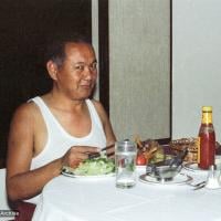 (22226_ng-3.psd) Lama Yeshe eating lunch, Hong Kong, 1982.