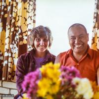 (25779_pr-3.psd) Lama Yeshe with Maria Nagy, Caloundra, Australia, 1981.