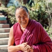 (38100_pr-3.jpg) Lama Yeshe at the 13th Kopan Meditaiton course, Kopan Monastery, Nepal, 1980. Dean Alper (donor)