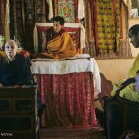 (39326_sl-3.jpg) Freda Bedi giving a Dharma teaching, Kopan Monastery, with Lama Zopa Rinpoche and Lama Yeshe, 1976.