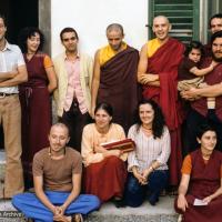 (39365_sl-3.jpg) Istituto Lama Tzong Khapa students and stalwarts, Italy, 
1978. Back row: Massimo Corona , Margherita Giordano, Tonino Vita, Dario Tesoroni (Losang Dorje), Beppe Molinari, Franco holding child and Francesco Prevosti behind him. Front row: Claudio Gambirasio, Carol Corona, Francesca Piatti, and unknown student.