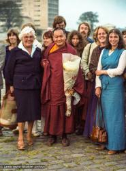 (03516_ng-3.JPG) Front row: Alida Brandt-van Elten (mother of Hermes Brandt),  Lama Yeshe, Truus Philipsen, Paula de Wys and other students after De Kosmos course, Amsterdam, 1979. Photo by Jan-Paul Kool.