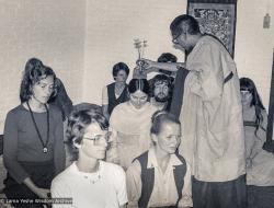 (03865_ng-3.psd) Lama Zopa Rinpoche giving initiation, Maitreya Institute, Bruchem, Netherlands, 1981. Jan-Paul Kool (photographer)