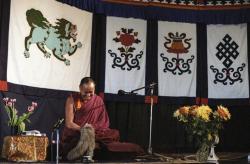 (04013_ng-3.JPG) Lama Yeshe teaching at Kosmos Centre, Amsterdam, 1980. Jan-Paul Kool (photographer)