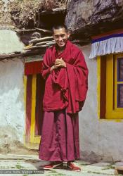 (04210_sl-6.psd) Lama Zopa Rinpoche in front of the Lawudo Lama cave, Lawudo Retreat Center, Nepal, 1978. Ueli Minder (photographer)