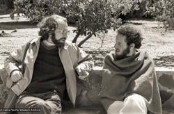 (06840_ng-3.psd) Jon Landaw and Karuna Cayton at Yucca Valley, CA, 1977. Carol Royce-Wilder (photographer)