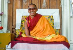 (12920_sl.tif) Lama Zopa Rinpoche teaching at Manjushri Institute, England, 1979. Peter Iseli (photographer)