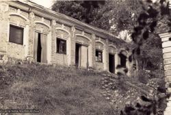 (15052_pr-1.psd) The old house at Kopan, 1969, before construction of Kopan Monastery, the primary teaching site for Lama Yeshe and Lama Zopa Rinpoche.