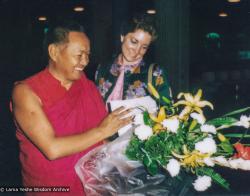 (21636_pr-3.psd) Lama Yeshe with Jacie Keeley, 1982.