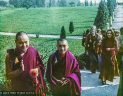 (32824_pr-3.psd) Lama Yeshe and Lama Zopa Rinpoche at Eupilio,  Italy, 1975.