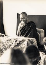 (35718_pr.jpg) Lama Yeshe teaching at Istituto Lama Tzong Khapa, Pomaia, Italy, 1980. ILTK Collection (donor)