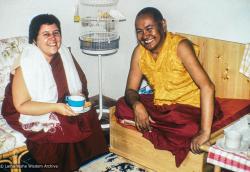 (39479_sl-3.psd) Lama Yeshe with Siliana Bosa, Istituto Lama Tzong Khapa, Italy, 1981.