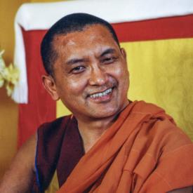 (02223_pr.JPG) Lama Zopa Rinpoche, 1983. Ueli Minder (photographer)